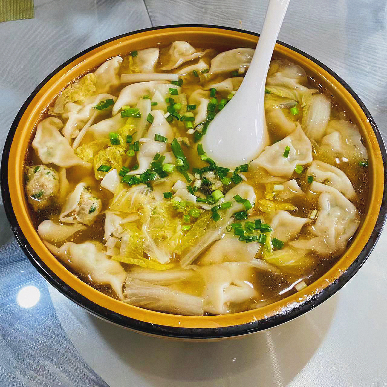 “冬至”大過(guò)年，人間小團(tuán)圓-餃子