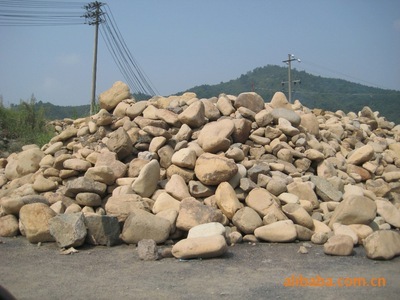 大小鵝卵石、礫石與碎石 林軍個體經(jīng)營的優(yōu)質(zhì)供應(yīng)與專業(yè)加工