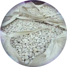 工廠自供白色洗米石、碎石、鵝卵石及園林鋪面白石子——靈壽縣潔億礦產(chǎn)品加工廠的專業(yè)制造